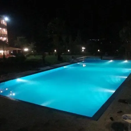 Hotell Eleftheria 3*
