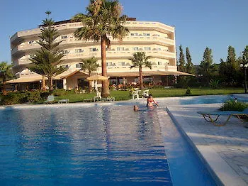 Eleftheria קיסאמוס