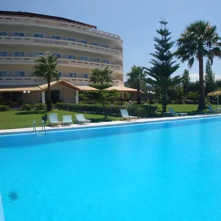 Hotell Eleftheria 3*
